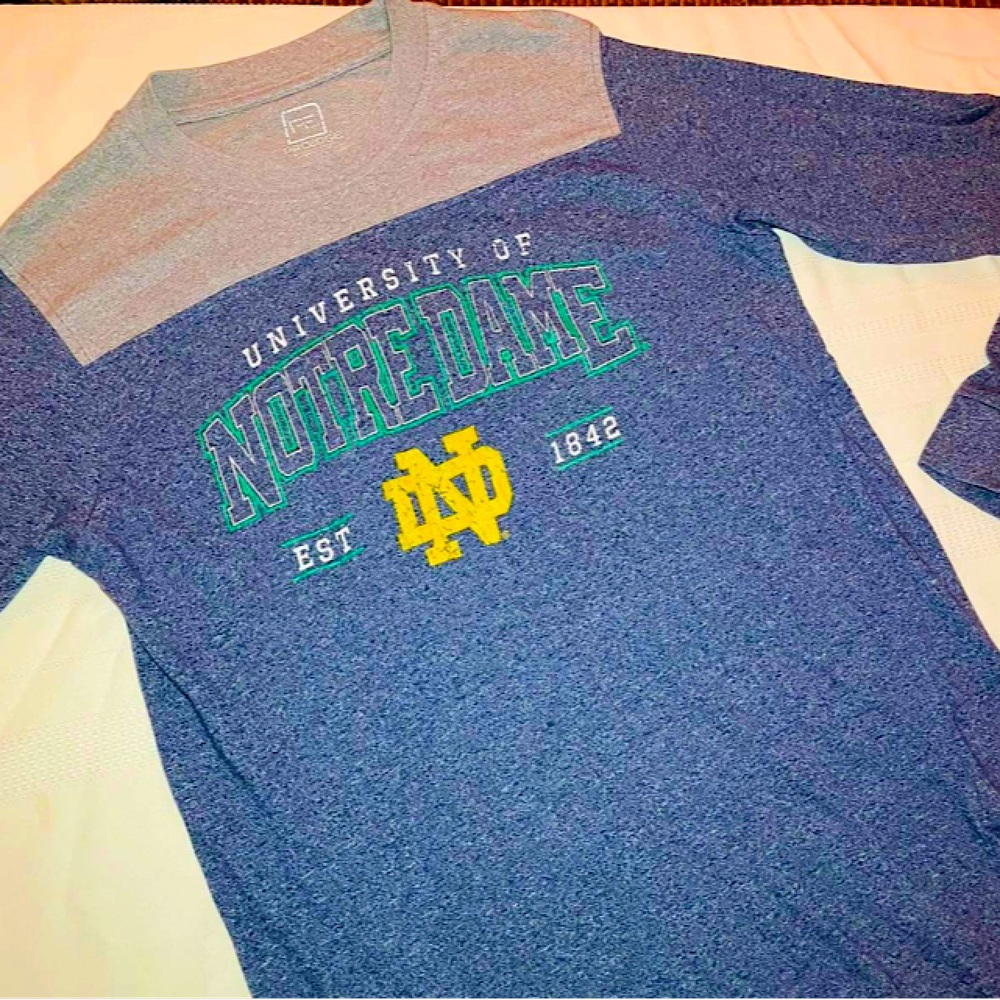 Notre Dame Fighting Irish boys long sleeve shirt size 14/16
